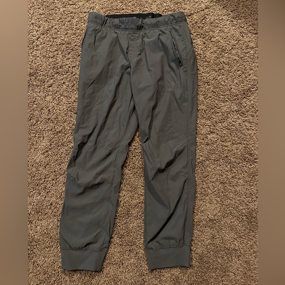 Eddie Bauer hiking pants - Picture 1 of 3
